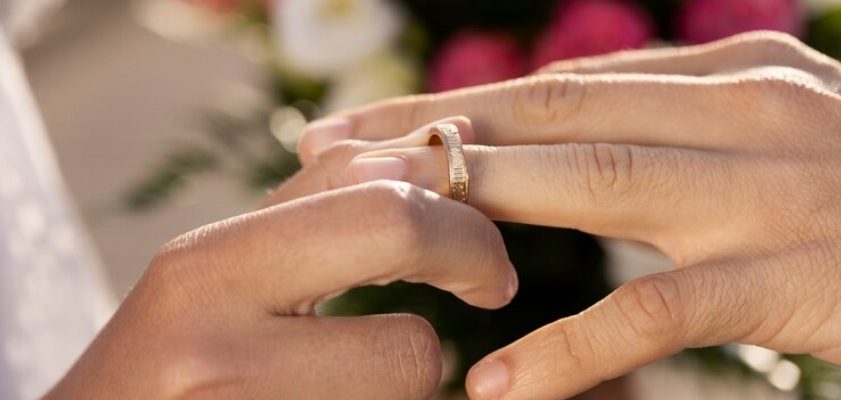 engagement ring